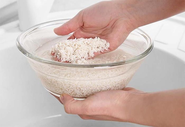 4 thói quen vo gạo làm lãng phí dinh dưỡng, có thể gây ung thư - Ảnh 1